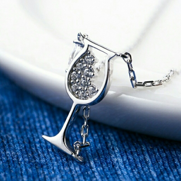 °•○LAST ONE○•° Overflowing Wine Glass Necklace - Picture 3 of 5